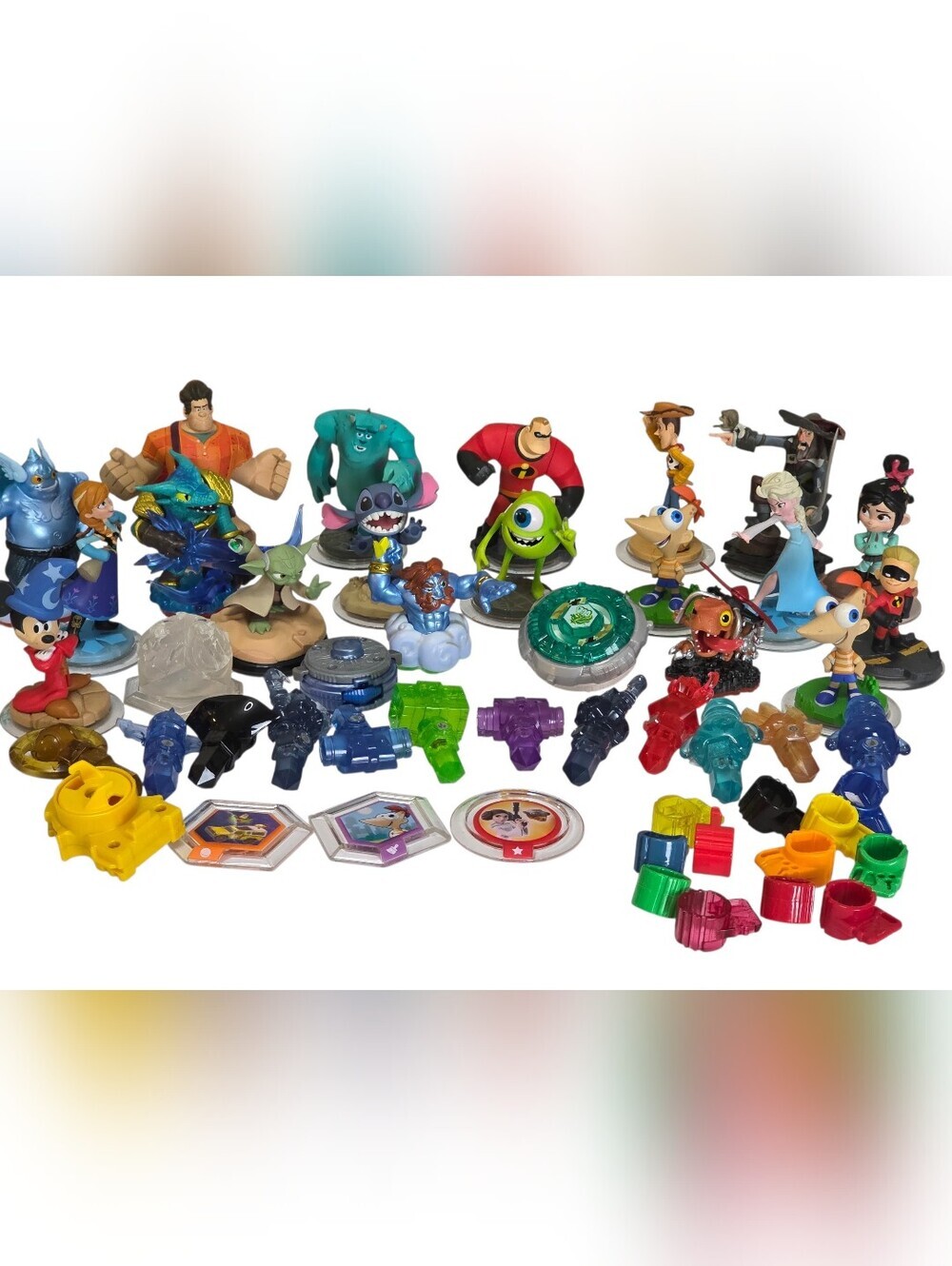 Disney Infinity &Skylanders Figures Traps & Power Discs. Lot 50 Pcs.
